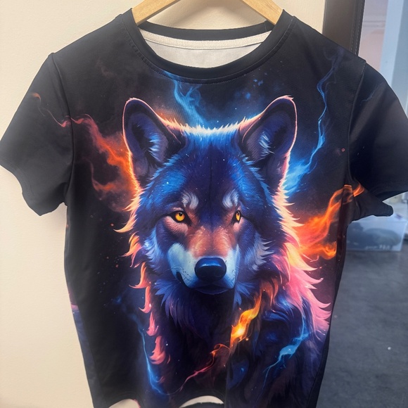 Wolf Fantasy Shirt - Youth Large - Picture 1 of 1